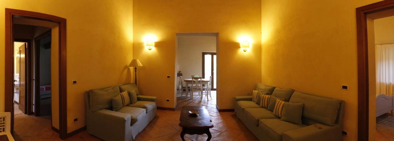 Agriturismo Borgo Serafino Mangone  Buitenkant foto