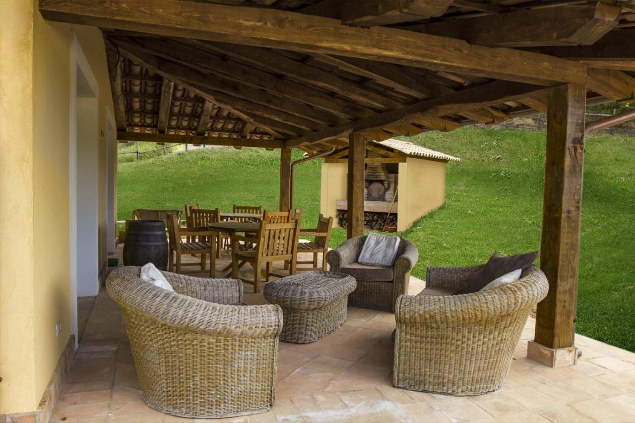 Agriturismo Borgo Serafino Mangone  Buitenkant foto